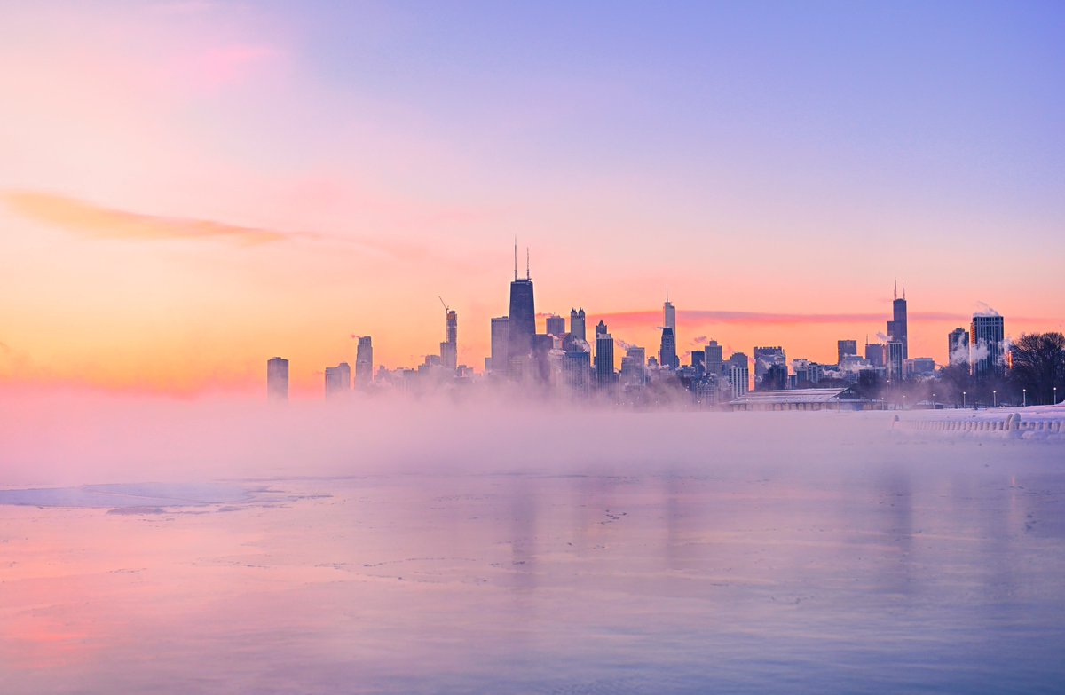 Want to visit #Chicago like a true local? Check out our article on all our tips to do just that 🏙 Link below!

➡easyvoyage.co.uk/news/article-3…

📸 Jake Hukee / Shutterstock

#travel #chicagolocal #usa