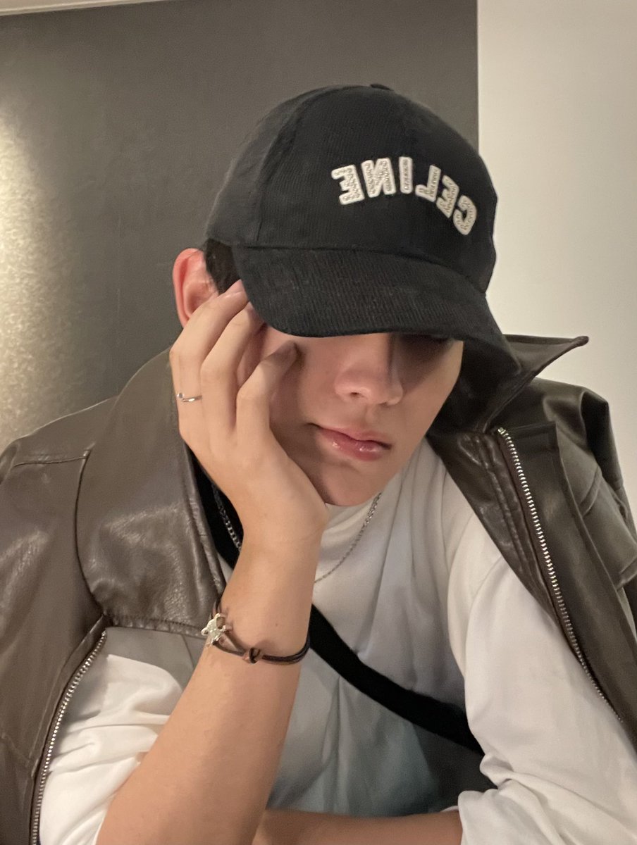 heartchuthiwat's tweet photo. ติดอันดับ

#HEARTchuthiwat
#BUSbecauseofyouishine https://t.co/r39KUAFO86