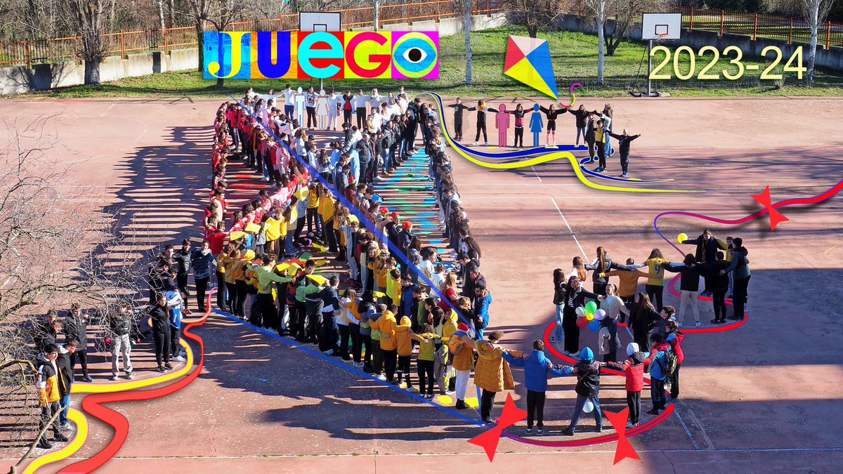 BalbasMarta's tweet photo. Últimas fotos del 2023. @IesVela 
¡Feliz 2024! https://t.co/QO4TlKbidF