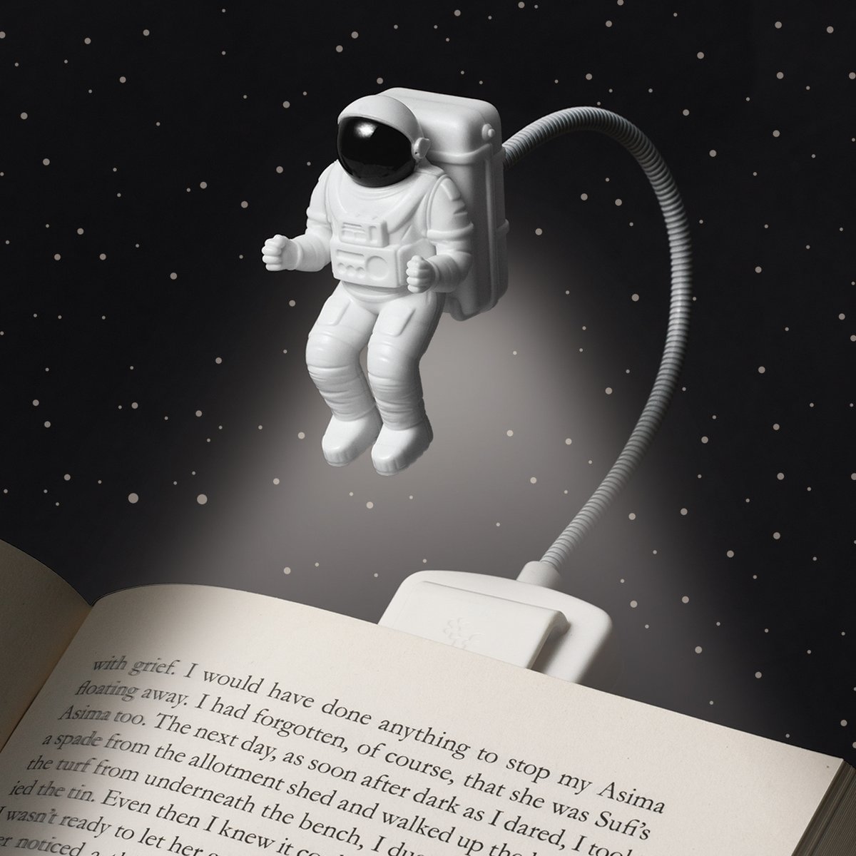 newthingsbyif's tweet photo. We're over the moon!👨‍🚀🚀👽🛸

Our Spaceman and UFO Reading Lights have been shortlisted in two categories for the Gift of the Year awards 2024.🏆

#newthingsbyif #TradeShow #Gift #Wholesale #UniqueGifts #gifts #WholesaleBuyer #exhibition #trends #springfair2024 #SpringFairNEC https://t.co/ovEfyeHe6n