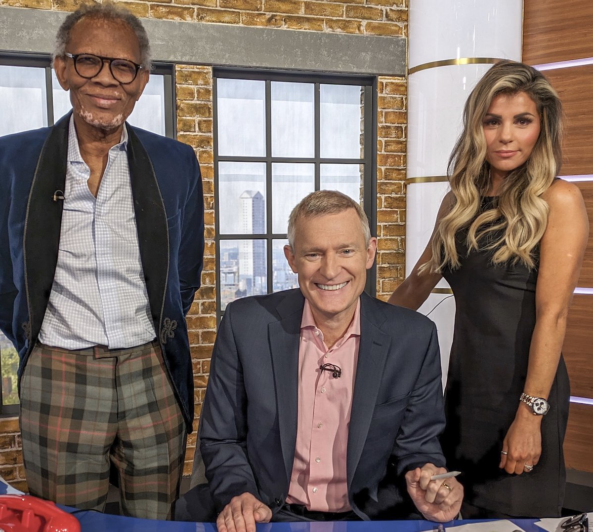 theblackfarmer's tweet image. Today's discussion was incredibly insightful, and I had the privilege of chatting with this wonderful pair.🙌💬 Their perspective and insights added so much depth to our conversation. Here's to more enriching discussions in the future!🤝

#InspiringConversations #JeremyVine