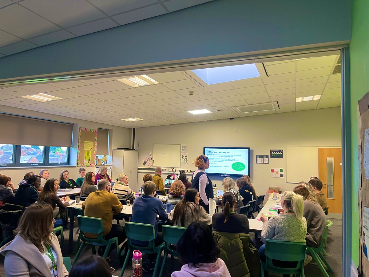 We want to be lifelong learners at #AmazingNUSA and we want to continue to harness our practice with #Purpose which is why we have our @MrsLaingNUSA &amp; <a href="/SwarbrickEng/">Miss Swarbrick</a> delivering #CPD for staff who were able to opt-in for #Oracy or #Relationships 

#StaffVoice matters 🥳