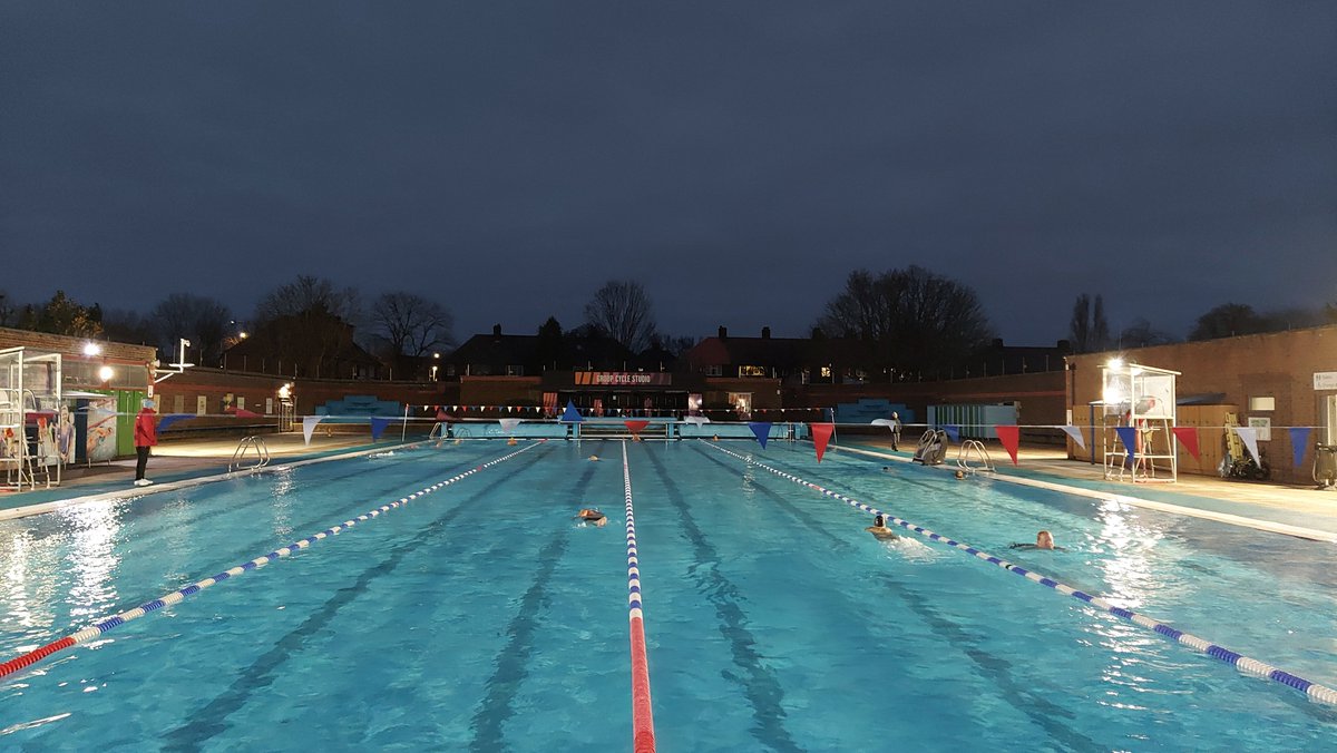 gramorb's tweet image. Nice in the dark mornings.
@FoCLSE7