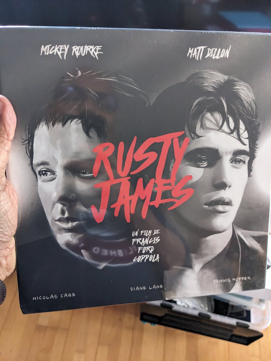 Jeanpit4's tweet photo. Arrivée de mon dernier cadeau de Noël. #RustyJames #WildSide https://t.co/JiBdc2OgCw
