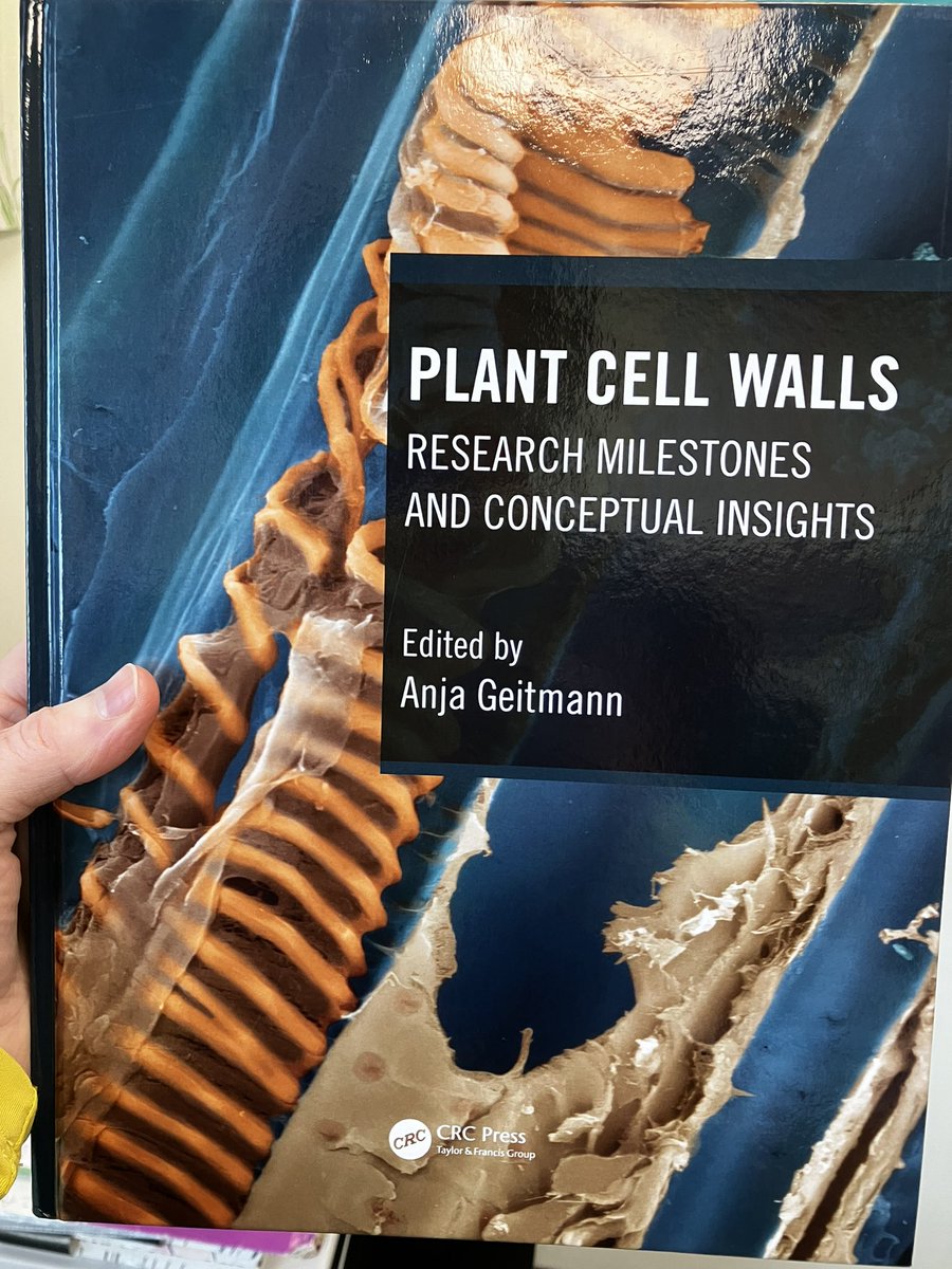 The antidote to exam marking and a great way to start the new semester! ‘Plant Cell Walls: Research Milestones and Conceptual Insights’ edited by @AnjaGeitmann @GeitmannLab.