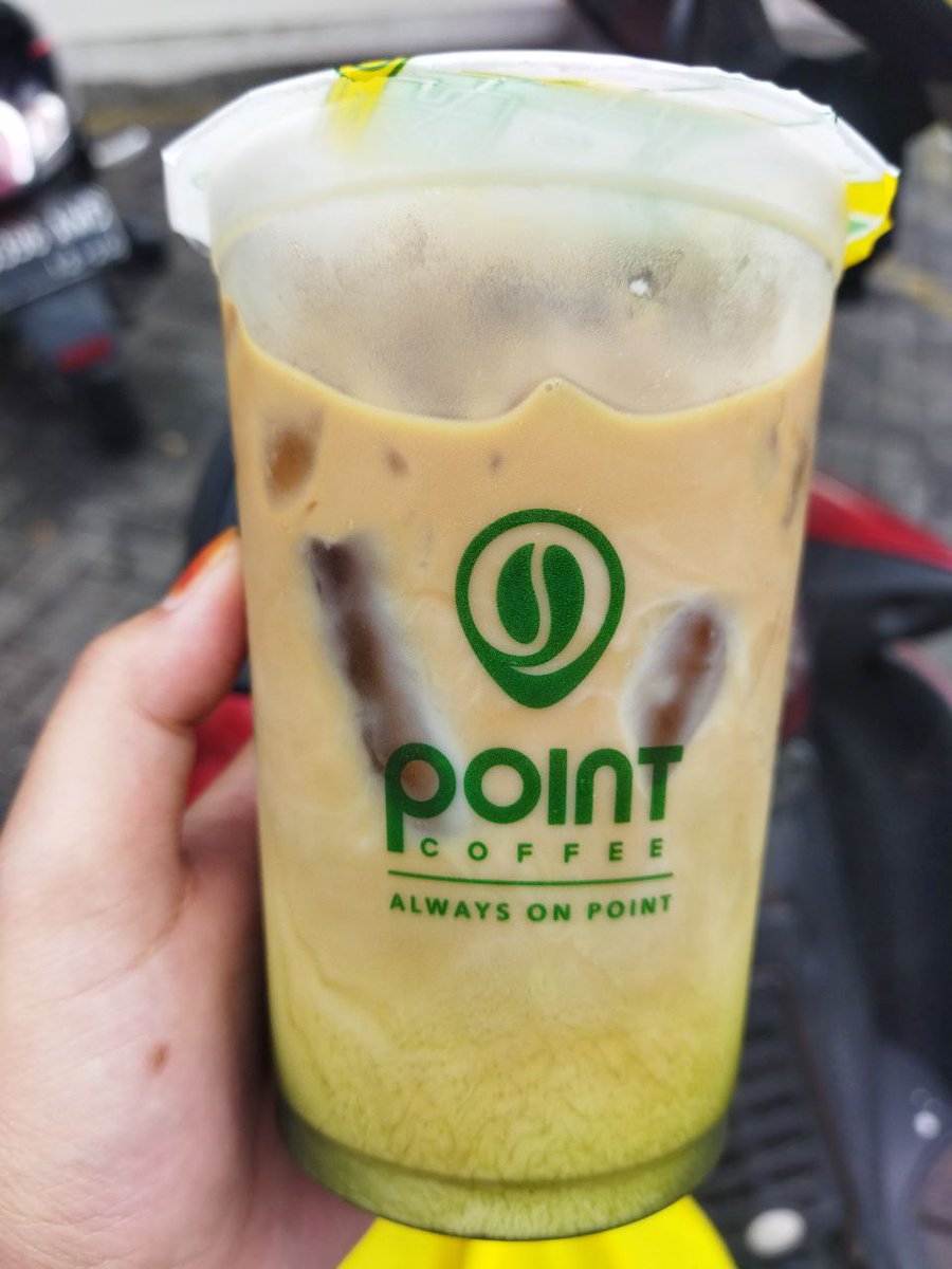 SIAPAPUN YANG UDAH SARANIN POINT COFFEE ICED MATCHA LESS SUGAR + OAT + ESPRESSO, SEMOGA BANTALMU SELALU DINGIN, UJAN DERAS SETELAH KAMU SAMPAI RUMAH, DAN LAMPU LALU LINTAS SELALU DAPET IJO PAS KAMU LAGI BURU BURU. AAMIIN fess

btw this recipe >>> matcha frappe 🤤