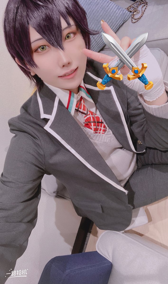 x_reo_x_'s tweet photo. cosplay ⚔️

昨日はiroさん主催の新年会参加してた〜！！！！
楽しかった💪💪💪💪 https://t.co/sQxT5NKn0y