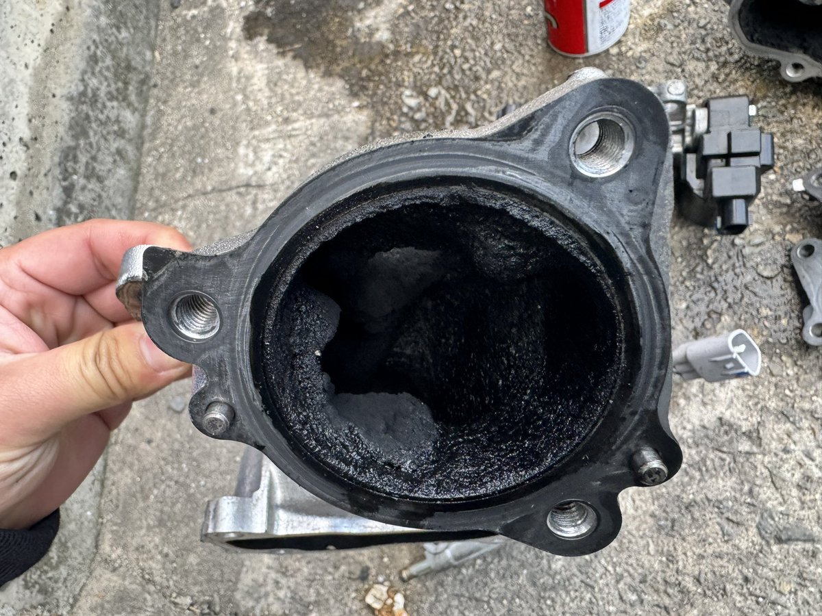 06BASE Factory tweet media