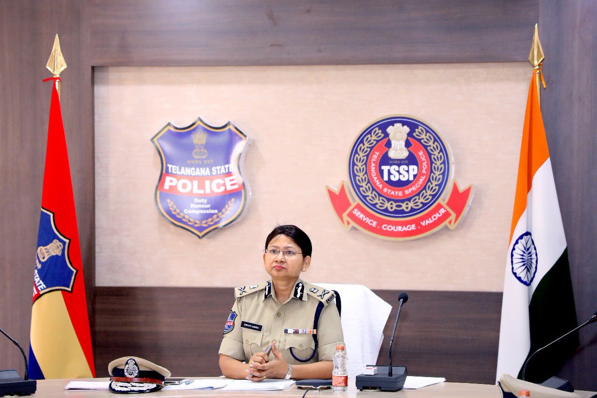 SwatiLakra_IPS's tweet photo. Online Commandants Conference held at #TSSP Battalions headquarters, Shourya Bhawan.

@tsspbnshq @TelanganaCOPs https://t.co/Ss74xDY0r8