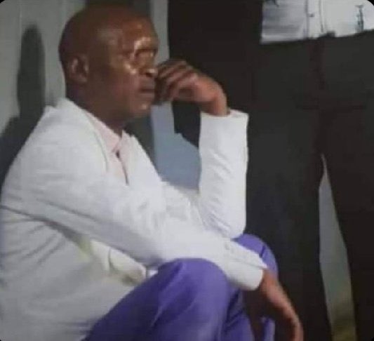 katoyusuf966's tweet photo. Kale okola otya birthday party ku nyumba za landlord? https://t.co/tryaEYgDPl
