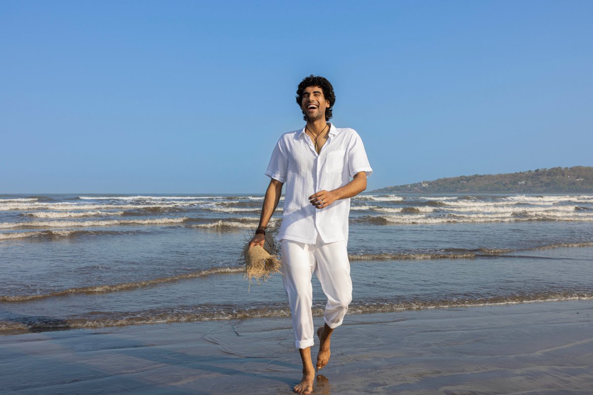 kingdomofwhite's tweet photo. Dreaming of pristine beaches? Our Linen collection is more than just an outfit – it's a ticket to comfort and relaxation, just like India's best-kept secrets.

#ExploreIndianIslands 
#ExploreKingdomOfWhite

Explore more: https://t.co/DJqon3fqcG https://t.co/1MWIlQsBZS