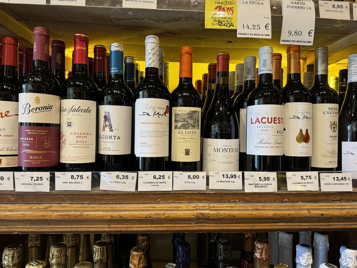 SuzyQlovesWine's tweet photo. Can I pick something up for you? #wine https://t.co/H4nlR6NRRh