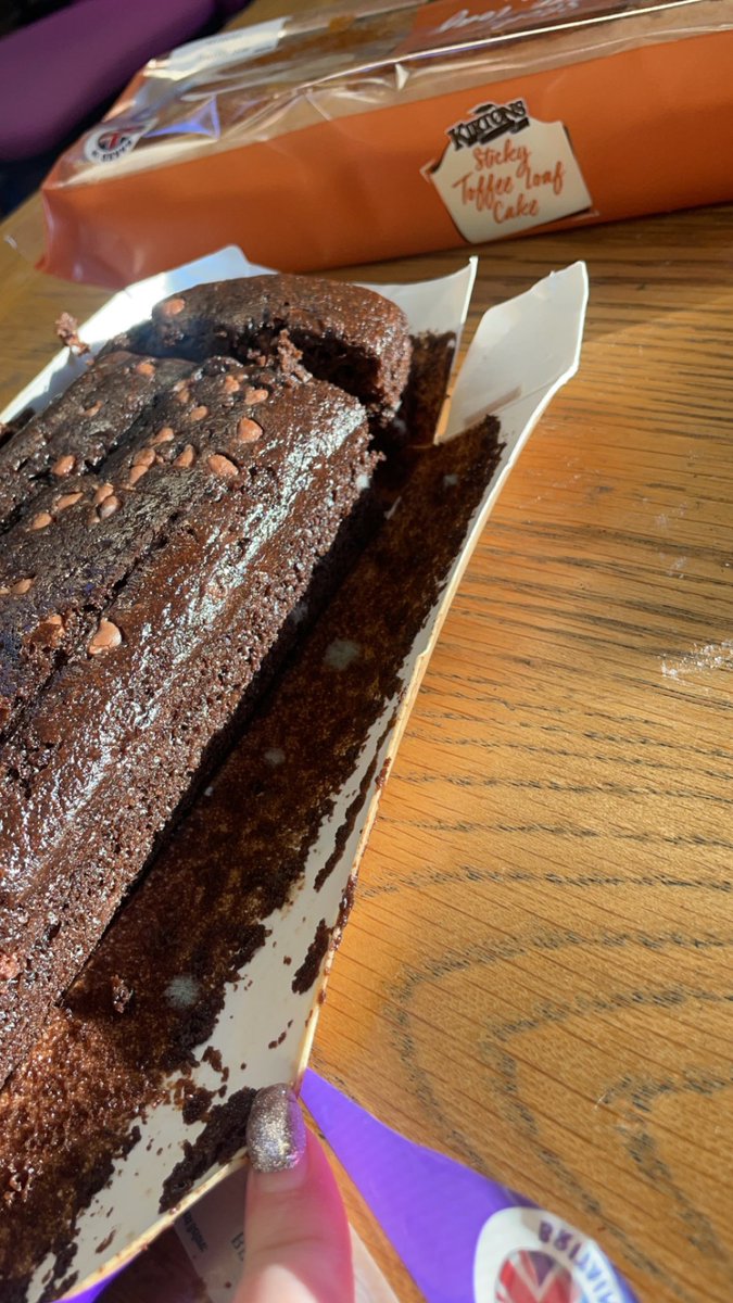 lucyyprowse's tweet photo. @AldiUK my friend bought some cake yesterday (7/1/24) with an expiration date for the 11/1/24. When we opened it an went to cut it we found mould on it. We could not see that it was opened anywhere before we opened it.☹️ https://t.co/6bEPdW5AbQ