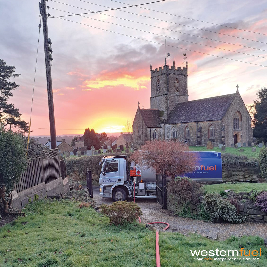 westernfuel's tweet photo. A chilly start for our drivers delivering this week! ❄️

Temperatures dropping to -1°C across Somerset and Dorset overnight. As always we are on hand with Emergency Deliveries available to order online or over the phone.

Visit https://t.co/ck8IQnYzwZ

Photo - Odcombe, Somerset https://t.co/NgQGotWMiB
