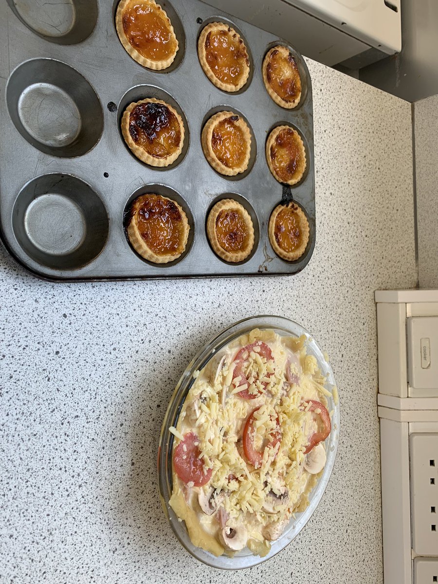 Monday morning Food tech is always a great lesson to see! Touring the school is such a privilege. <a href="/Broadwaterstaff/">Broadwater School</a> and students are amazing! <a href="/BroadwaterNews/">Broadwater School News</a> <a href="/broadwaterhead/">Lizzi Matthews</a> <a href="/GreenshawTrust/">Greenshaw Learning Trust</a> 
#byincrementsconquer 
#WorkHardBeKindMakeaDifference