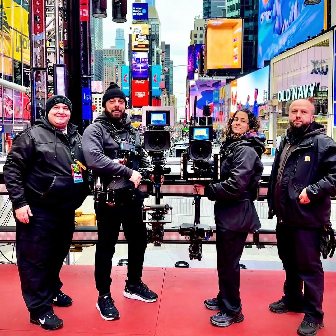 Vislink's tweet photo. No better way to start the new year then to produce a great celebration show. Congrats to #aerialvideosystems for again a great Dick Clark’s New Year’s Rockin’ Eve show.

#nepgroup #sony #rfcamera #canonusa #rf #newyorkcity #dickclarkproductions #steadicam #TheVislinkDifference https://t.co/cZDq6lNLDk