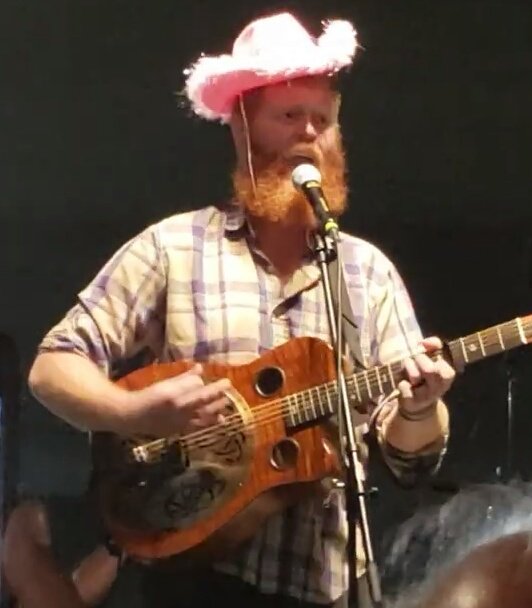 therealShane44's tweet photo. It's honestly hilarious that conservatives boosted this moist mf into fame and fortune. Lmfao https://t.co/ntMu53yULU