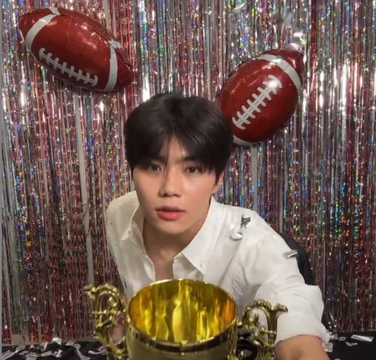 geunwuk's tweet image. gunwook photo time 🐻📸🤍