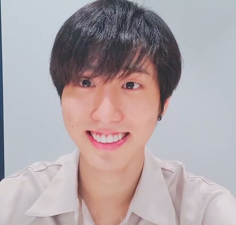 thinkminsung's tweet photo. han jisung https://t.co/T4danzZm2Q