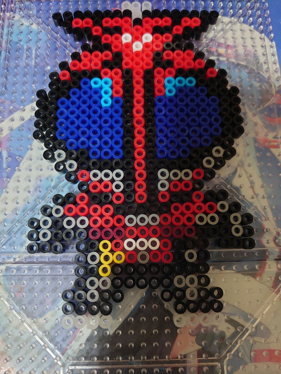 N7mQqzRRHhbTWLs's tweet photo. 今仮面ライダーカブトのアイロンビーズが完成しました(*^ーﾟ)b ｸｯﾞ
#仮面ライダーカブト
#天道総司
#平成仮面ライダーシリーズ
#天の道を往き総てを司る俺が正義
#水嶋ヒロ
#ZECT https://t.co/WgxHuQOaB1