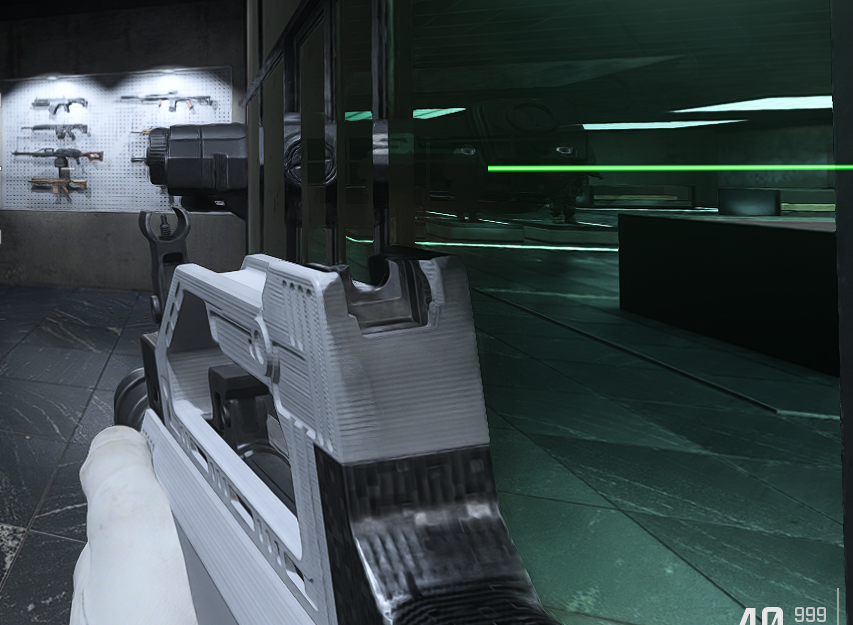 RainerTheWolf's tweet photo. @SHGames @CallofDuty @Activision @InfinityWard I dont think the laser should do that https://t.co/QQbzGvXIMU