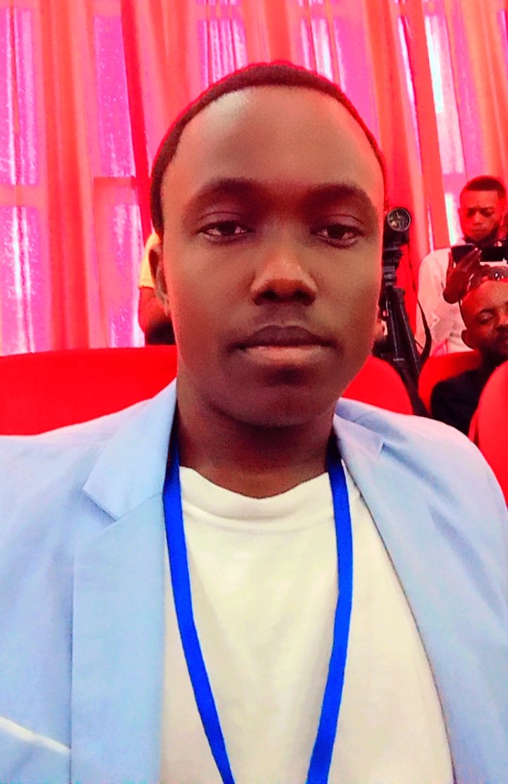 welcome_ngimbi's tweet photo. ⛔⛔ [ ##DIRECT ]

🇨🇩🇨🇩 ##RDC_Présidentielle 2O23 : Début du procès sur le contentieux électoral devant la Cour constitutionnelle ce lundi 08 jan 2O23

Au menu, les affaires Théodore#NGOY C/#CENI et Ehetshe #MPALA David C/CENI. 

Journaliste God's Welcome S. Ngimbi de Nazareth https://t.co/YgCC5j5eyi