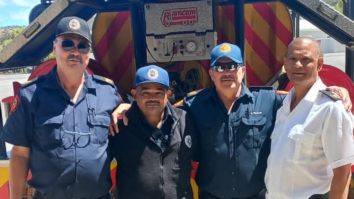 The Overberg Fire Services has 4 fire stations across the district, overseen by these Divisional Commanders. Bredasdorp: Anthony Manual Swellendam: Ian Ross Caledon: Chris Pieterse Grabouw: Graeme Roberts Find your nearest fire station: bit.ly/489Q9OH