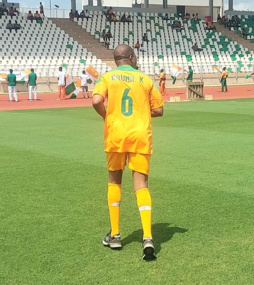 ActionsBnk's tweet photo. "Que cette semaine soit le prélude à une épopée de victoires pour notre nation lors de la CAN de l'hospitalité. Bonne semaine à tous !" 🇨🇮⚽ @Bruno_N_Kone
 #CAN2023 #TriompheÀVenir https://t.co/ZS3G1i64k7