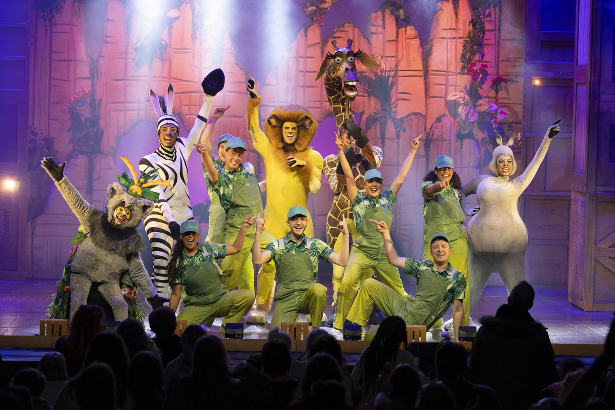 One month till show time! 🥳 Madagascar the Musical returns to the UK from 8th February at the @PalaceAndOpera. Join all of these crack-a-lackin' characters as they burst out of the zoo and onto the stage! 🎟️ madagascarthemusical.co.uk #MadagascarMusical 📸 Phil Tragen