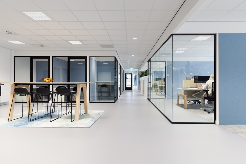 proelectrician's tweet image. Rush to retrofit buildings with connected LED lighting due to energy savings and phase-out of fluorescent tubes

Find out more here - professional-electrician.com/features/rush-…

@glamox_luxonic #retrofit #ledlighting #connectedlighting