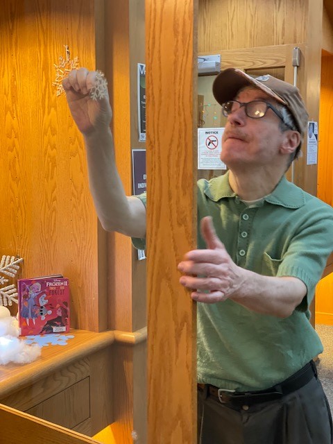 We created a #Frozen Wonderland display (complete with #Olaf) at the Willoughby Hills library (<a href="/WELibrary/">W-E Library</a>) This display will be up for the month of January and then we will change it out for the month of February. Check it out! #EmpowerEngageEnrich #CommunityIntegration