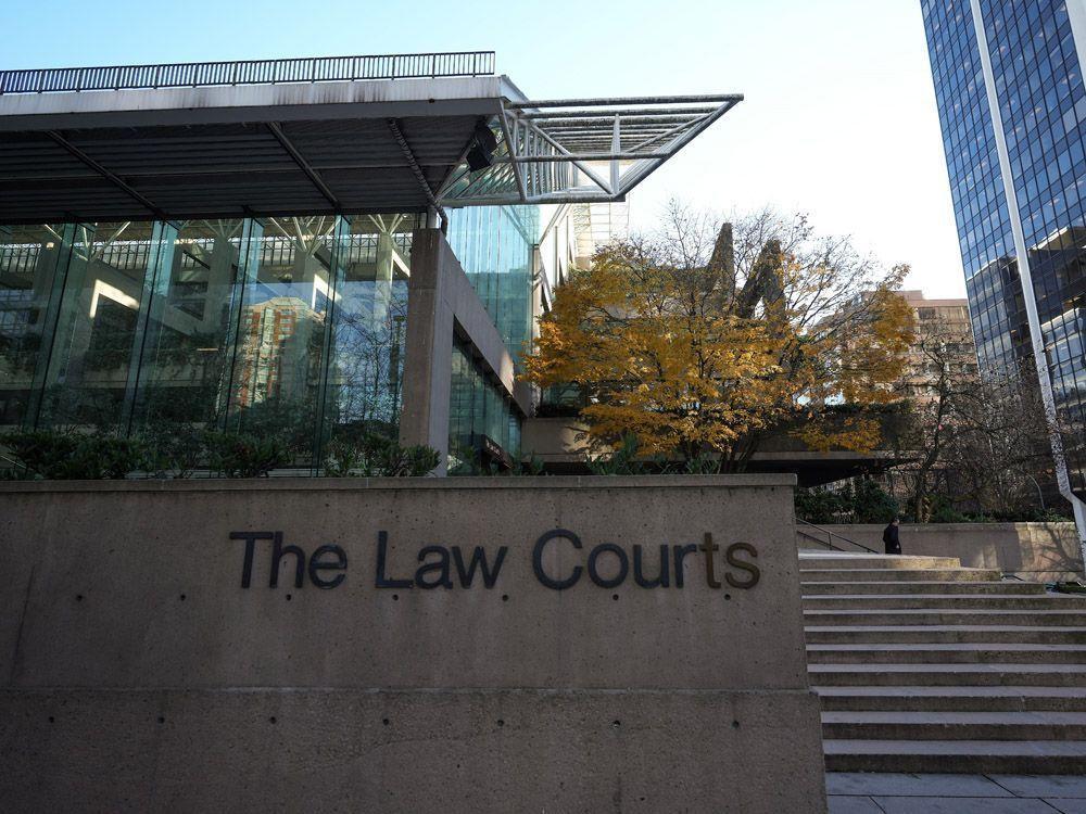 VancouverSun's tweet photo. Co-owner of $3M Vancouver home says living there is 'unbearable,' wants court to order sale https://t.co/QLnv1rBESY https://t.co/SBuFRA7L8C