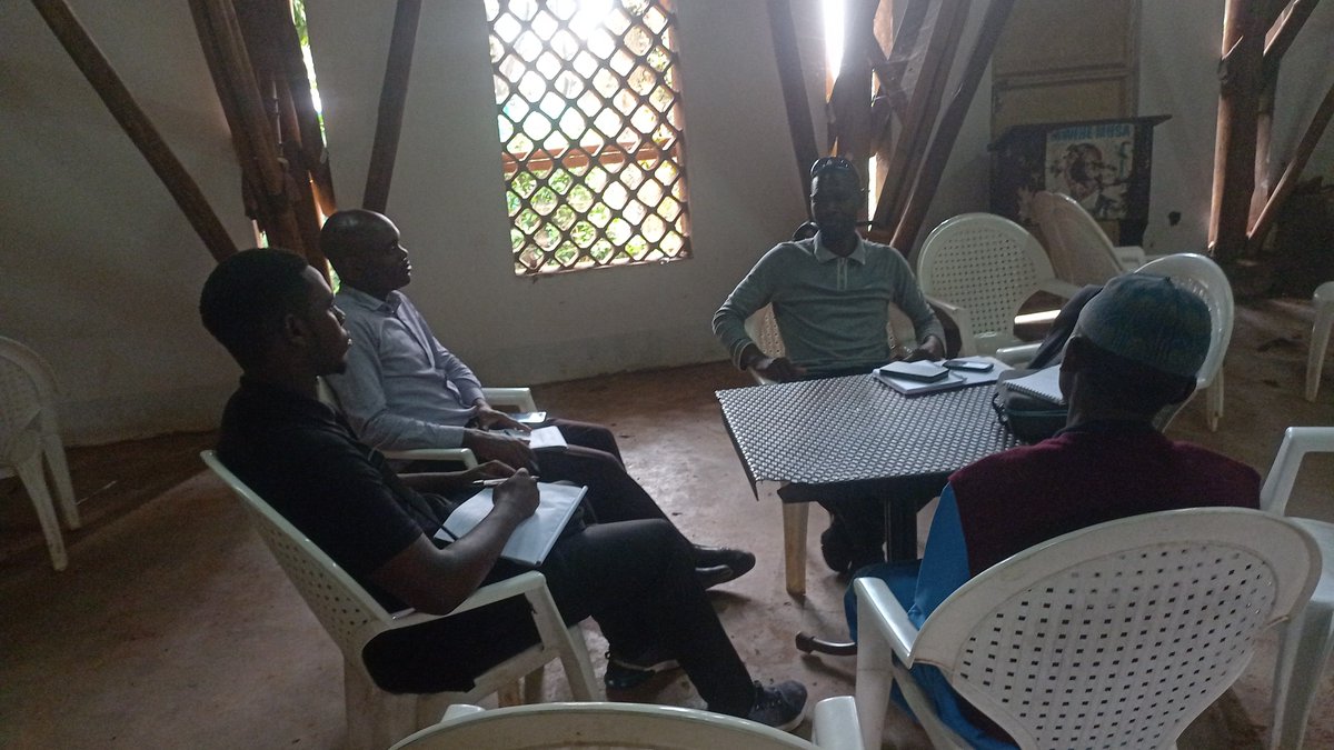 yasiglobal's tweet photo. Happening now at #Makere University Guest House.
Question on table:
What do you intend to do for #YASI this year 2024β
What do you intend to do for #YASI this year 2024β
Remember "it's not about the size and number to do quality work but it's within the quality of a person" https://t.co/ZFwtNr3ZDQ
