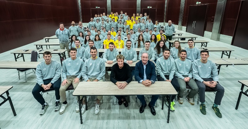 BaloncestoESP's tweet photo. El #KDTINF2024, un torneo importante para la formación de jugadores y ÁRBITROS 🙌

7⃣6⃣ árbitros y 🔟 técnicos arbitrales han desarrollado su labor de tecnificación esta pasada semana en Huelva 🔝

#SomosEquipo