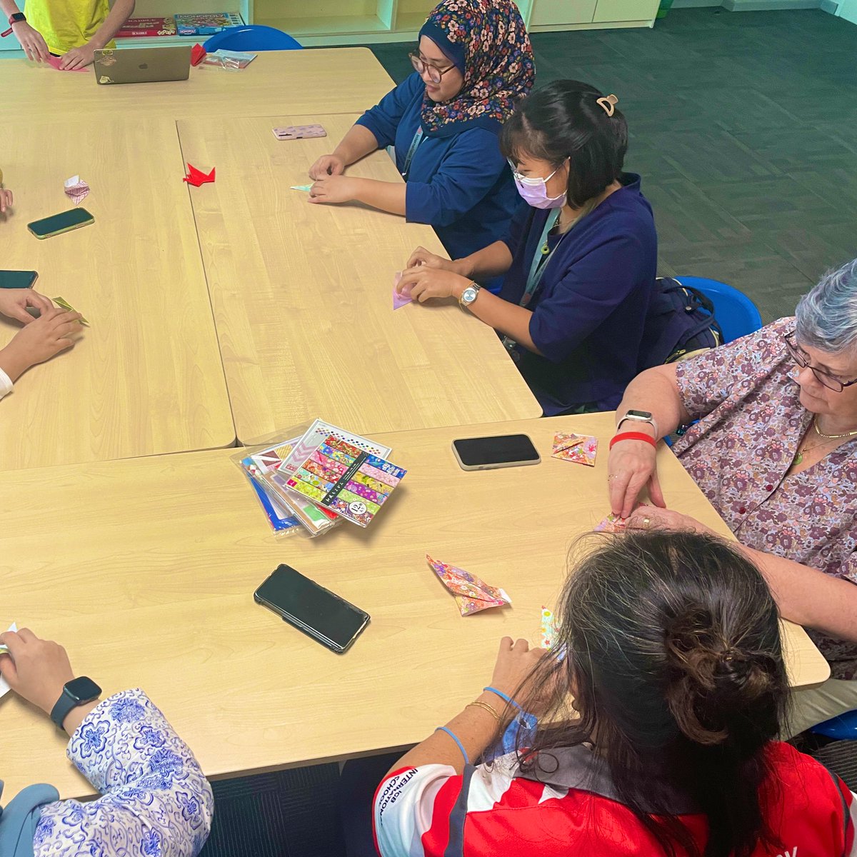 To round off today’s <a href="/IGBintschool/">IGB International School</a> PD Day, #MYP students offered #wellness activities for the teachers. A massive thanks to all those students who hosted workshops on the last day of their own holiday. #IB