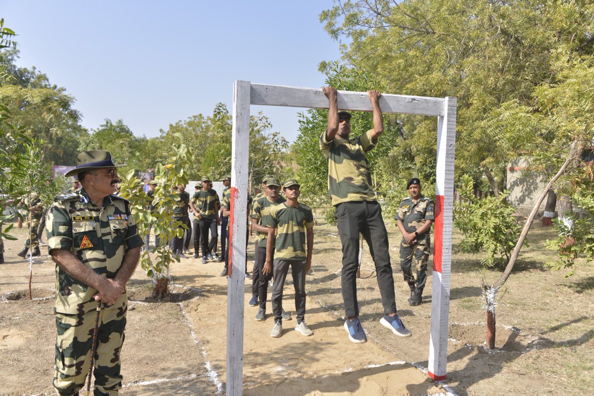 BSF_Gujarat's tweet photo. 𝐄𝐦𝐩𝐨𝐰𝐞𝐫𝐢𝐧𝐠 𝐅𝐮𝐭𝐮𝐫𝐞𝐬: 𝐁𝐒𝐅 𝐁𝐨𝐨𝐭 𝐂𝐚𝐦𝐩 𝐚𝐭 𝐒𝐮𝐢𝐠𝐚𝐦 𝐋𝐞𝐚𝐯𝐞𝐬 𝐋𝐚𝐬𝐭𝐢𝐧𝐠 𝐈𝐦𝐩𝐚𝐜𝐭 𝐨𝐧 𝐒𝐭𝐮𝐝𝐞𝐧𝐭𝐬

The exhilarating 3-day BSF Boot Camp at border village Suigam, Dist- Banaskantha Gujarat reached its conclusion today, creating an unforgettable tapestry of experiences for students from Agricultural University Dantiwada. The programme encompassed invigorating physical training, the serenity of yoga, weapon introduction, unarmed combat, other activities such as obstacle negotiation, point-to-point march, group discussions, insights into survival techniques thereby providing a holistic immersion into soldierly skills and offered a hands-on glimpse into the life of a #SeemaPrahari at the border. Throughout the camp, students delved into the intricacies of border management, visited #BSF Border Outposts (BOPs) and various other attractions as part of #SeemaDarshan in Nadabet, fostering a profound connection to the spirit of safeguarding our nation.

This unique exchange between BSF and students culminated in a vibrant closing ceremony graced by the esteemed presence of DIG BSF SHQ Gandhinagar, and other officials. The finale celebrated the newly instilled leadership qualities, patriotism, discipline, and life skills, resonating with the transformative essence of the camp. The journey has left an indelible mark, inspiring these young minds to contemplate a career in the BSF and other forces.

#BSFBootCamp
#BorderTourism #VibrantVillage