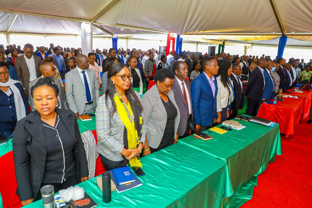 KWamatangi's tweet photo. Meeting with top County officials, stressed the importance of prioritising high-quality service delivery to ensure our residents get value for their money.
Our people deserve nothing less than excellence and it is our collective responsibility to uphold this standard. https://t.co/VQHFSxkaf2