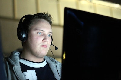 Oliver Berg tweet media