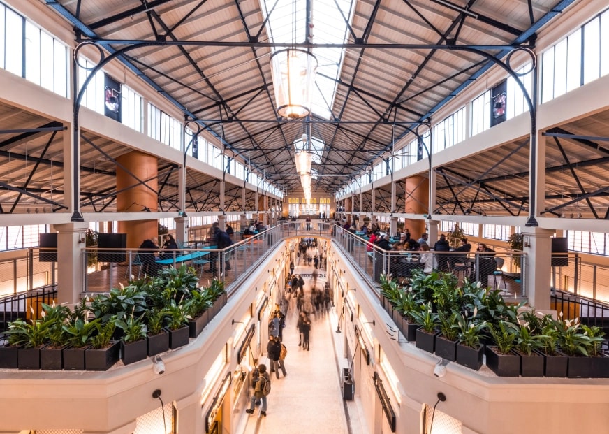 VisitGreecegr's tweet photo. Dive into the heart of Thessaloniki's vibrant soul at Agora Modiano! From fresh produce to local delicacies, it's a sensory feast that captures the essence of the city.
#VisitGreece #GreekWinter #shopping #food #ttot
https://t.co/PAAcJo9u3d https://t.co/IqwQnfaFBH