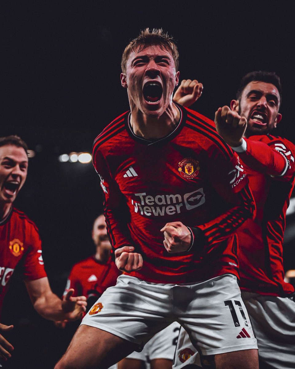 UTDTrey's tweet photo. Guess which “flop” is still the Champions League top scorer? https://t.co/TJpVDeQYoQ