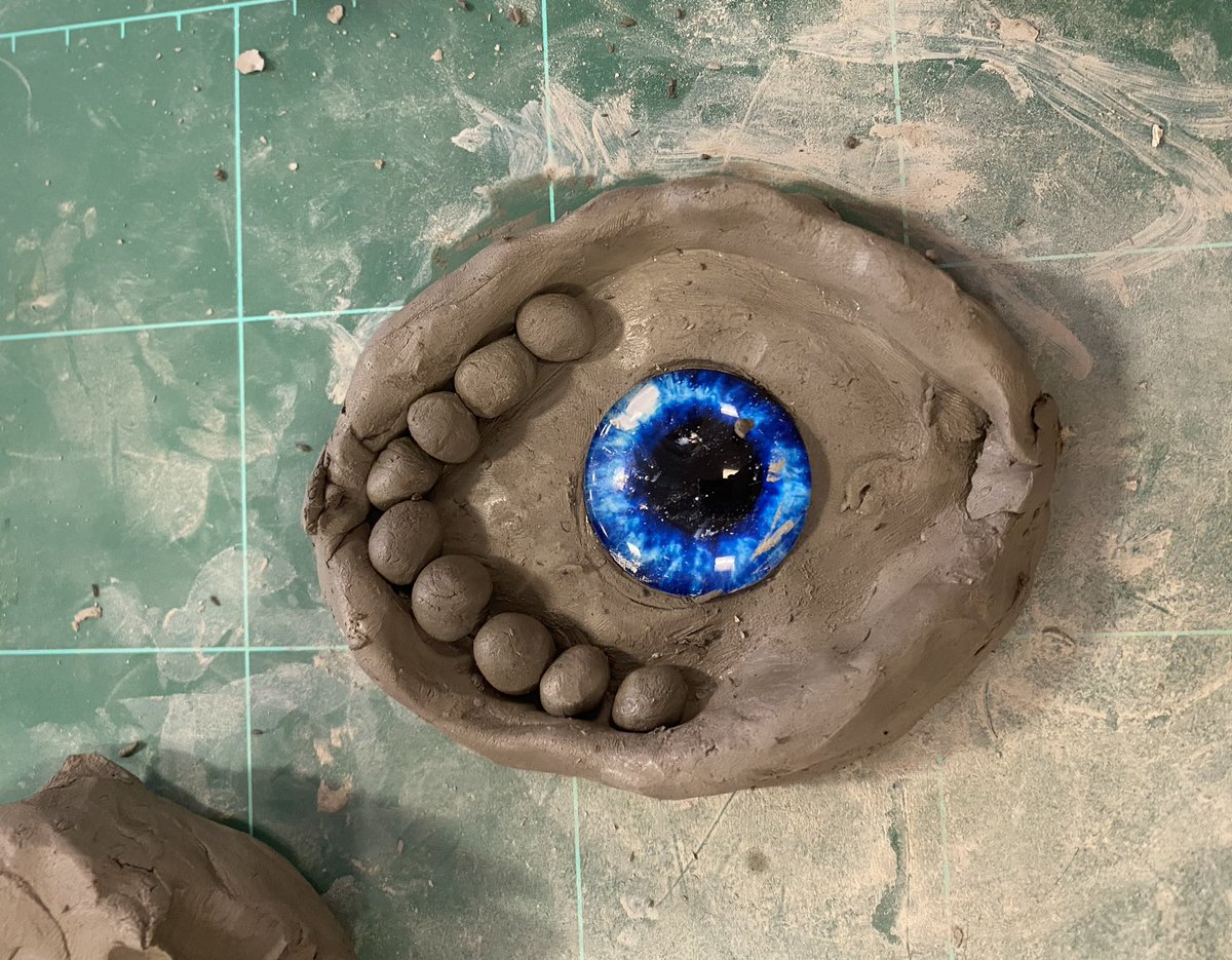 church_prim's tweet photo. A great start in @Y2church_prim as we explore our theme on Castles, knights &amp; dragons 🐉 our art dragon eyes are looking fantastic so far @artworksedu @PaulCarneyArts @dalmain_art @Artsmarkaward @ace_national #art #hookday https://t.co/cZVKhYWRR2