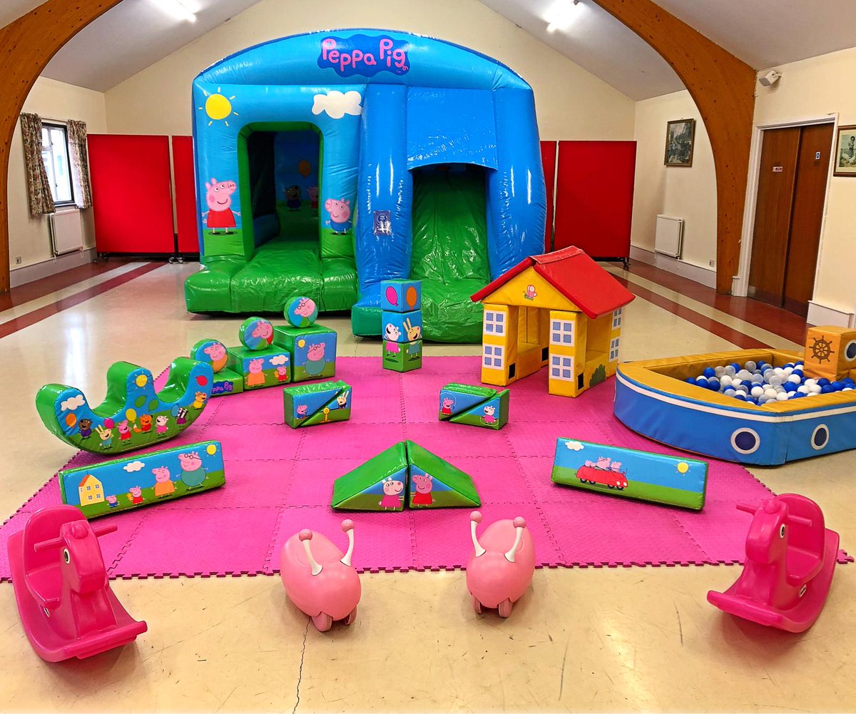 A Peppa Pig party set up! Soft play and a Bounce and Slide! Perfect for a children's Birthday Party!

rockitinflatables.co.uk