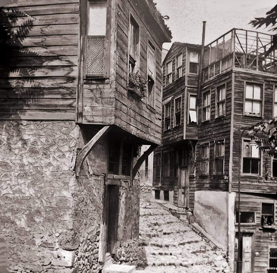 Üsküdar... 
1920'ler