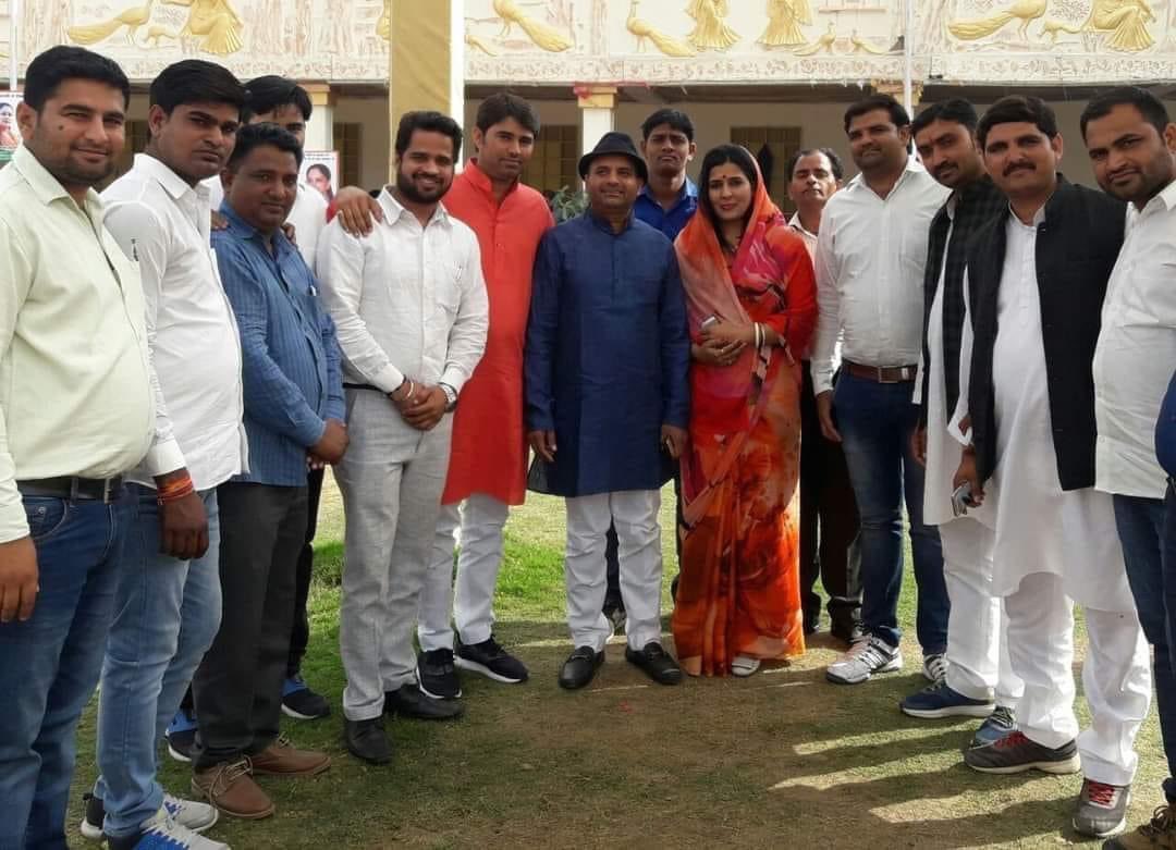 Rcgurjar2's tweet photo. डॉ सौंम्या गुर्जर जी महापौर (नगर निगम जयपुर ग्रेटर) को जन्मदिवस की बहुत बहुत बधाई व शुभकामनाएं 💐💐🎂🎂🙏
 @drsomyagurjar https://t.co/UV3Z9sksZA