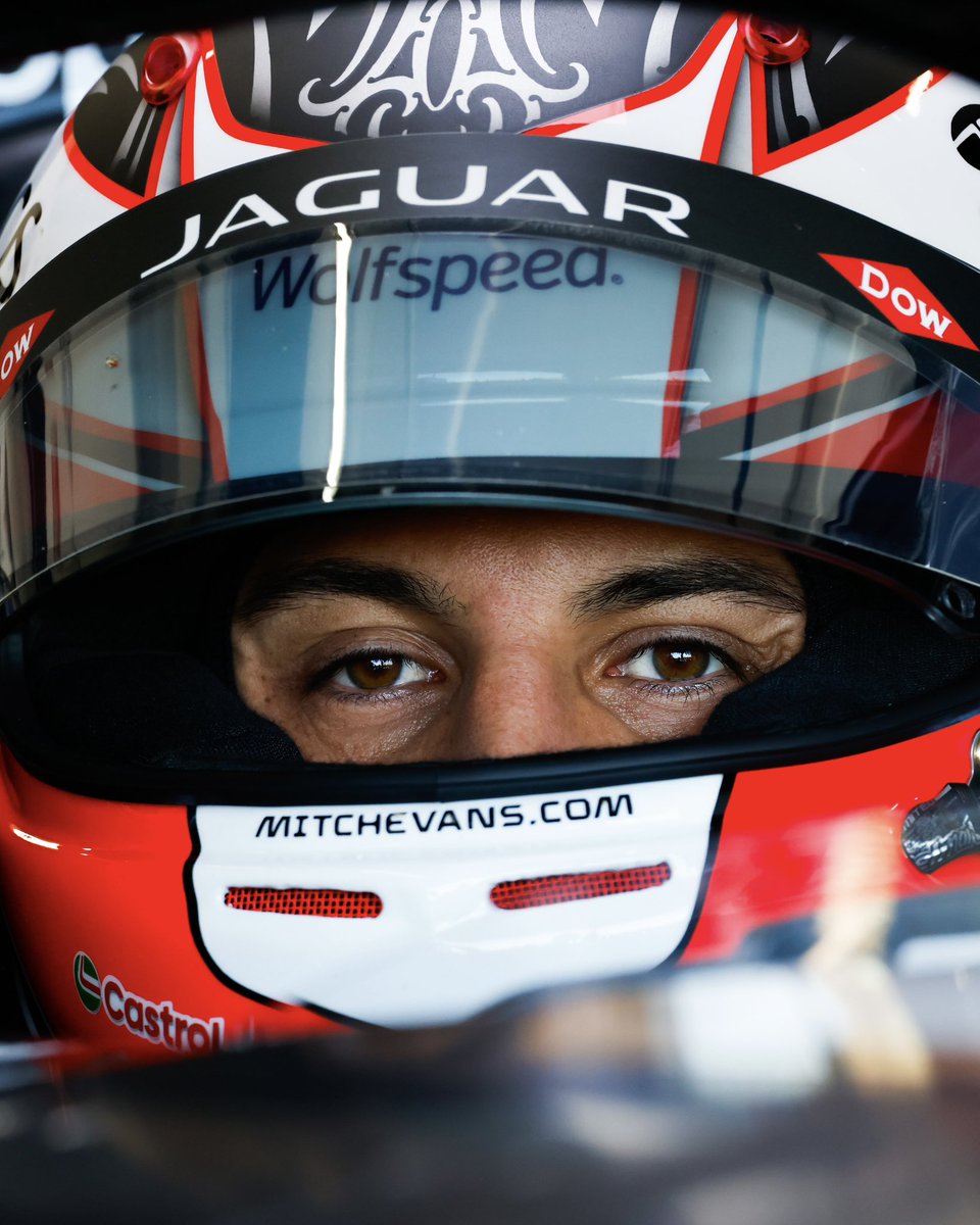 jamsportsmgmt's tweet photo. Just 1 week into the new year and we can already say it’s race week 😀 Wishing @mitchevans_ all the best for the opening weekend in Mexico City and the season ahead. #ME9 https://t.co/fSlRT2PHE3