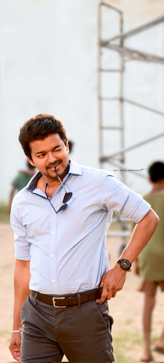 thalapathyxt's tweet photo. JD 😍
Master Wallpaper Designs ✨

[Retouched version for wallpaper]

𝑫𝒓𝒐𝒑 𝒂 🤍

For more wallpapers join us our telegram channel
⇩⇩⇩⇩
https://t.co/1raqOeQ7kX

@actorvijay
#thalapathyxt 
#master #Mastertheblaster #LokeshKanagaraj
#Thalapthy68 #Vijay 
@m_gajan https://t.co/75bspv9iac