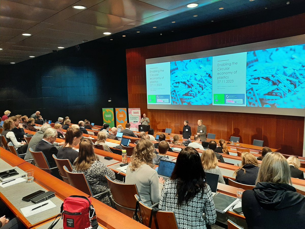 Kiertotalouteen's tweet image. Recapping our impactful 2023 seminar! 🌐♻️ 
Joined forces with #SPIRITProgramme to unite plastic experts. 
Explore our efforts in the #PlastLIFE project to tackle the plastic challenge. Dive in: materiaalitkiertoon.fi/en-US/Current/…

@BorealisFinland 
#CircularEconomy
