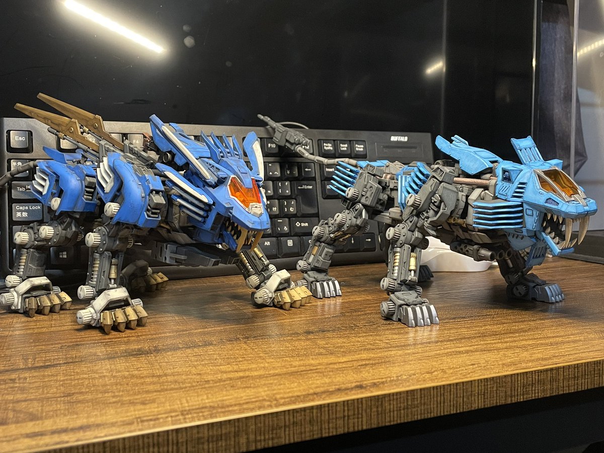 ずっと作りたかったシールドライガー完成！
#ゾイド
#コトブキヤ
#HMM
#シールドライガー