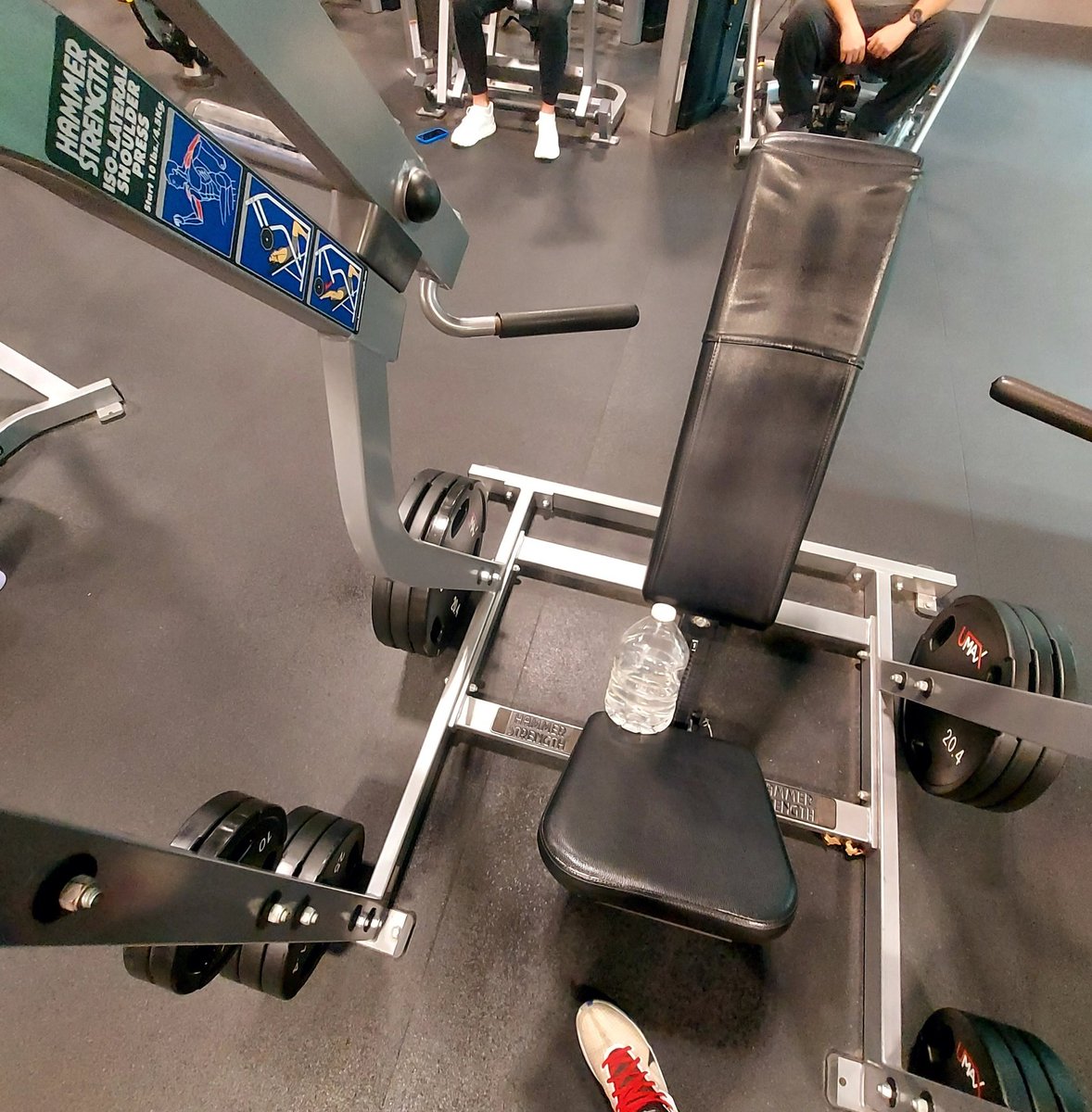 JMHUSTLE's tweet image. #sorry you are #depressed #outofshape and you need to #workout w me #everyday.