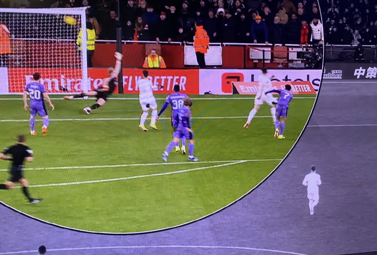 NeilMellor33's tweet photo. Top bin Diaz ⚽️ nobody stops that #goal #Diaz #TopBin #LiverpoolFC #ReviewShow #LFCTV #FACup https://t.co/Dp43TZNLpv